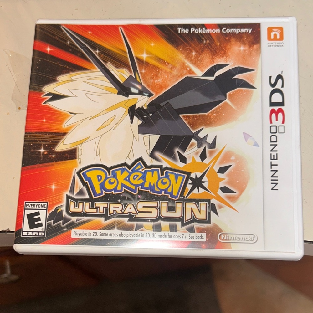 Nintendo 3DS Pokémon Ultra Sun with Black and White Art